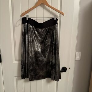 Silver foil skirt by Peter Nygard size XL